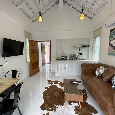 Kata Hillside Hideaway Villa Ban Kata Bagian luar foto
