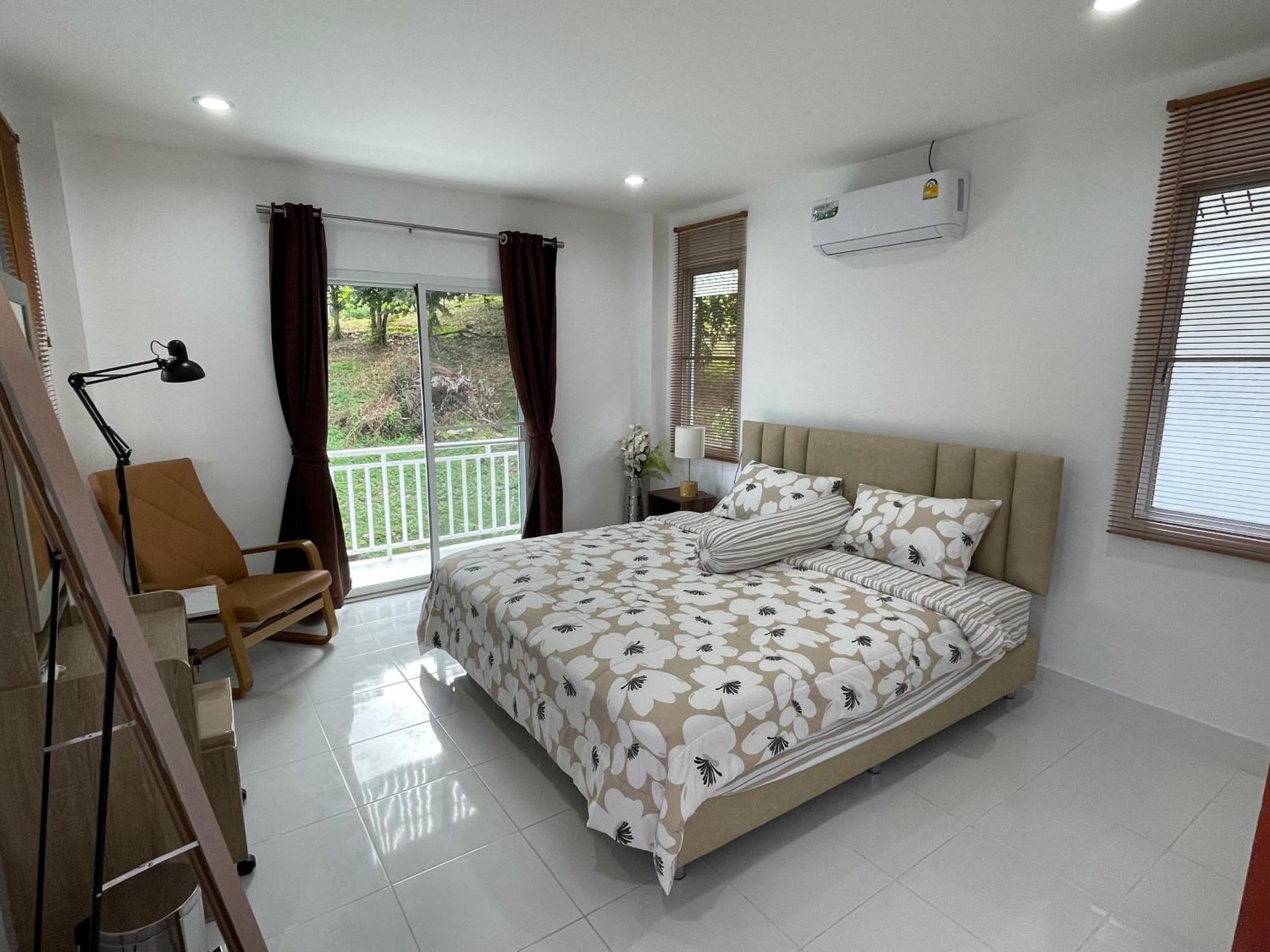 Kata Hillside Hideaway Villa Ban Kata Bagian luar foto